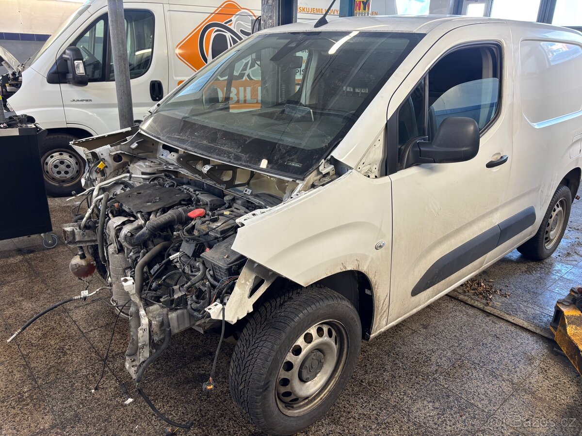 Citroen berlingo 2018. 1,5 hdi 96 Kw