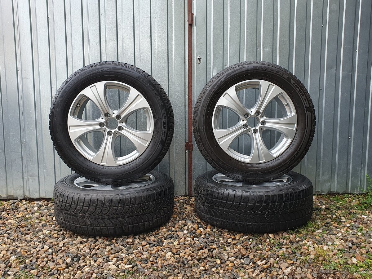 Alu kola Mercedes R18