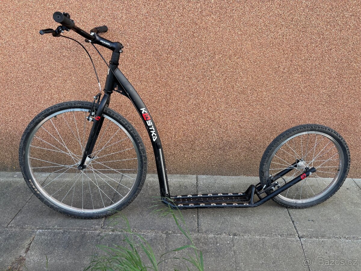 Kostka koloběžka Tour Fun G6 černá
