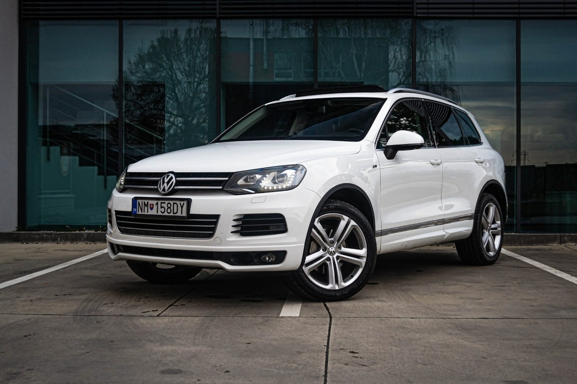 Volkswagen Touareg II 3.0 V6 TDI 240k R-Line