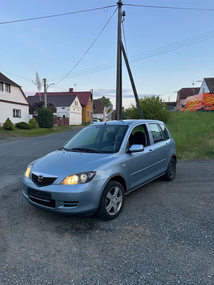 Mazda 2 1.4 benzin