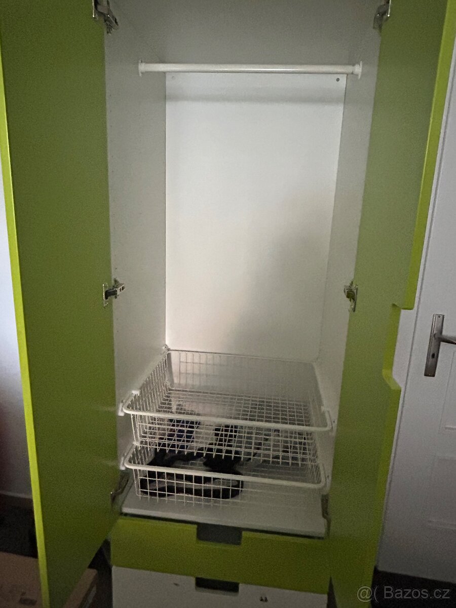Prodám šatní skříně sestava ikea dětské