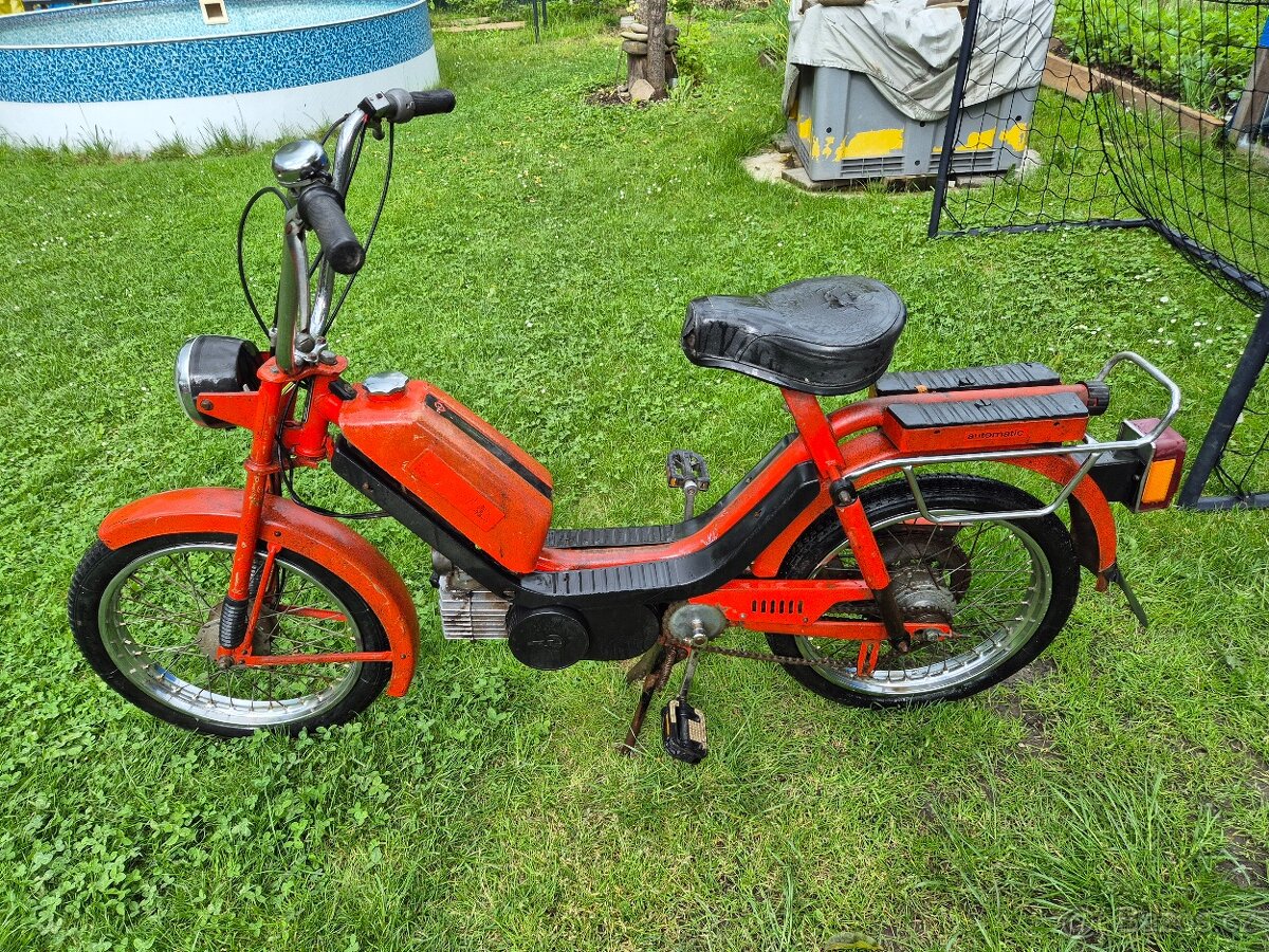 Babetta 210, dvourychlostní, červená původní barva č.9