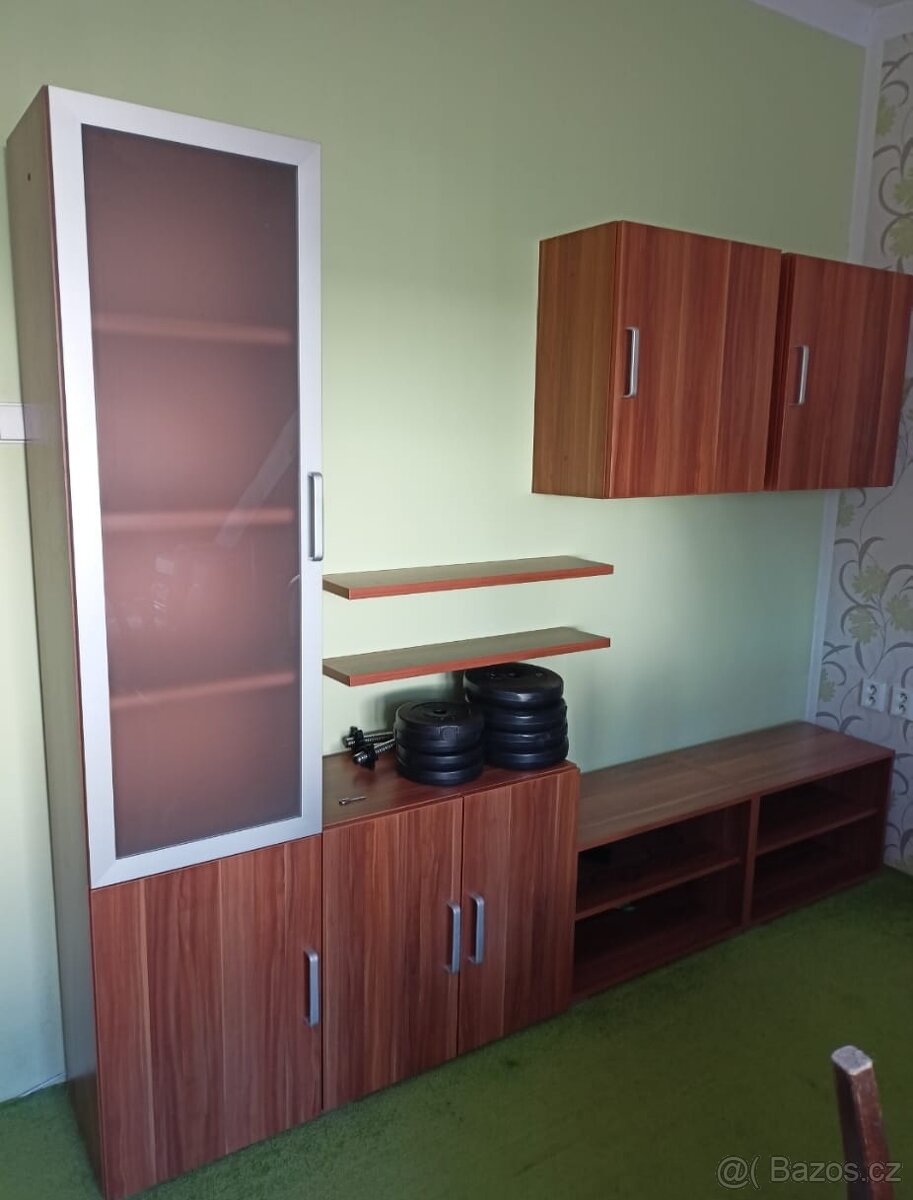Nábytek z lamina - obývák / pracovna / dětský pokoj