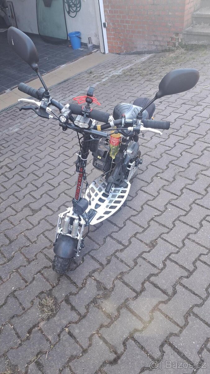 Benzínová koloběžka Nitro scooters XG10 ALLROAD MAXI
