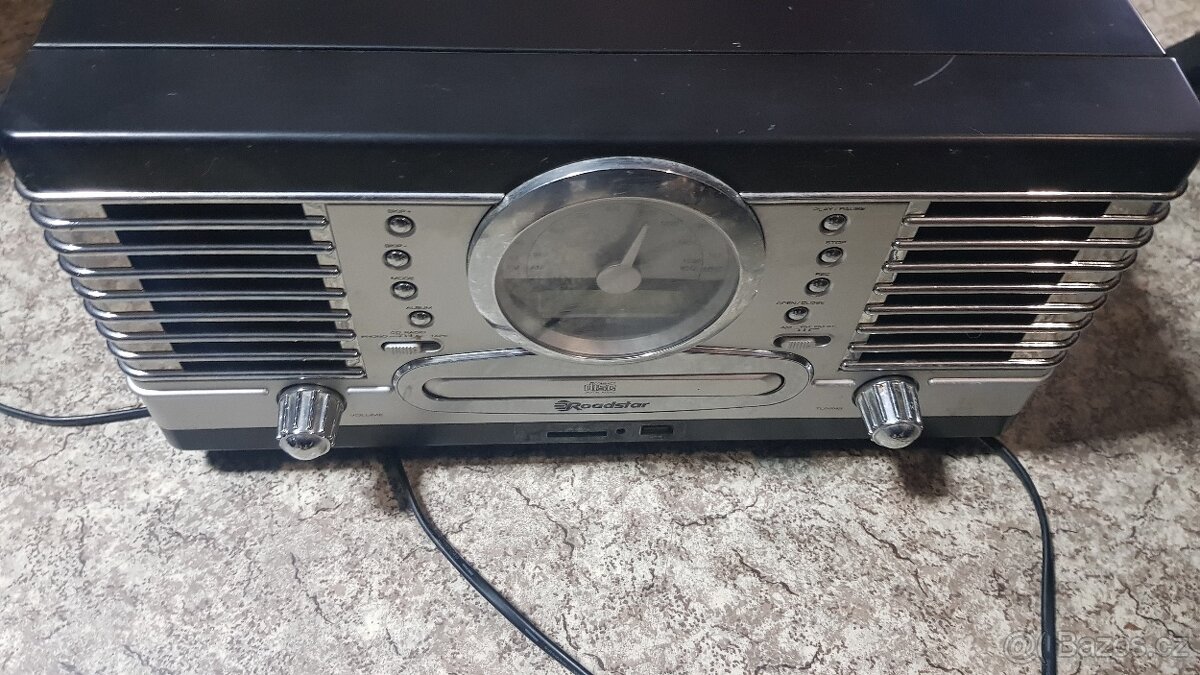 Gramofon,CD,Tuner,Tape-kazeta,repro,USB Roadstar