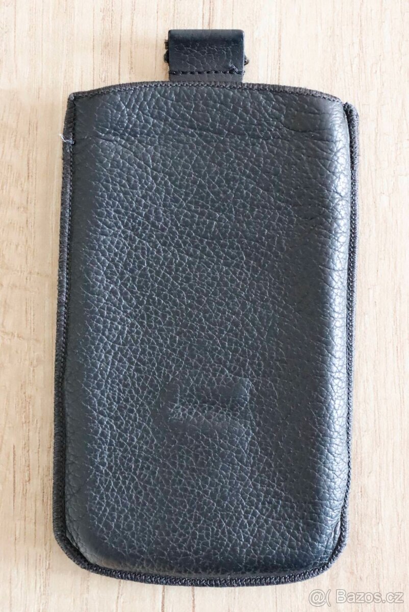 Kvalitní kožené pouzdro na mobil