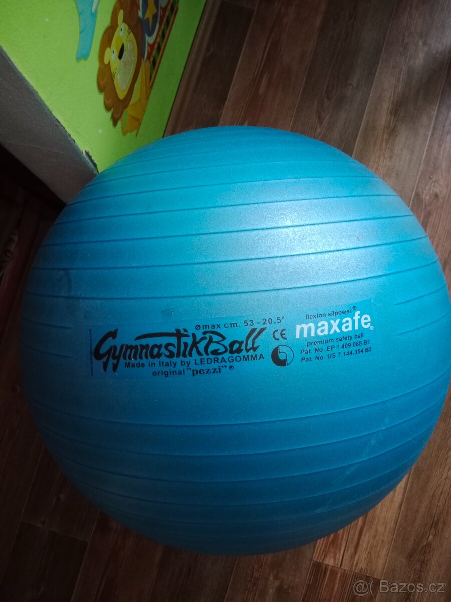 Gymnastický míč 53 cm