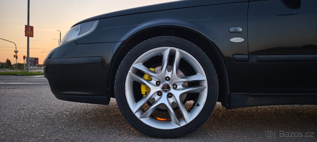 Saab 9-5 2.0T Hirsch (210PS),alu18/kůže/sport.výfuk,nová STK