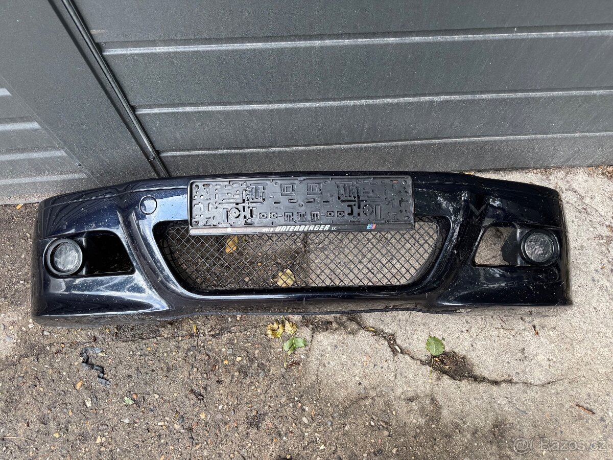 BMW E46 M3 přední nárazník original kompletni
