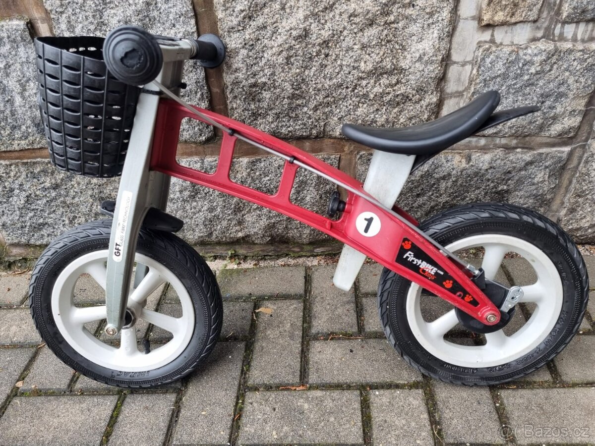 FirstBIKE odrážedlo