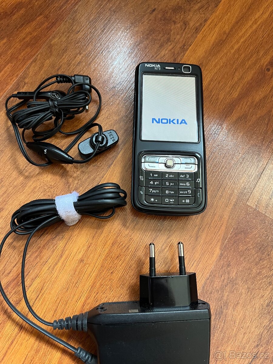 Nokia N73