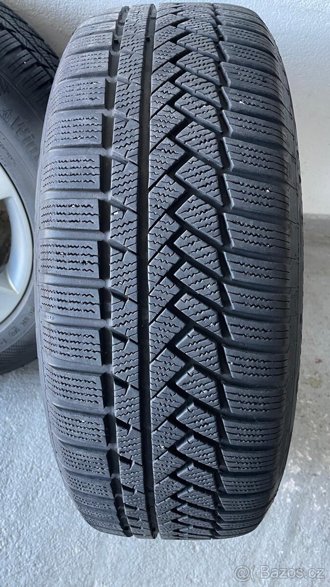 Zimní pneu Continental 225/60/17