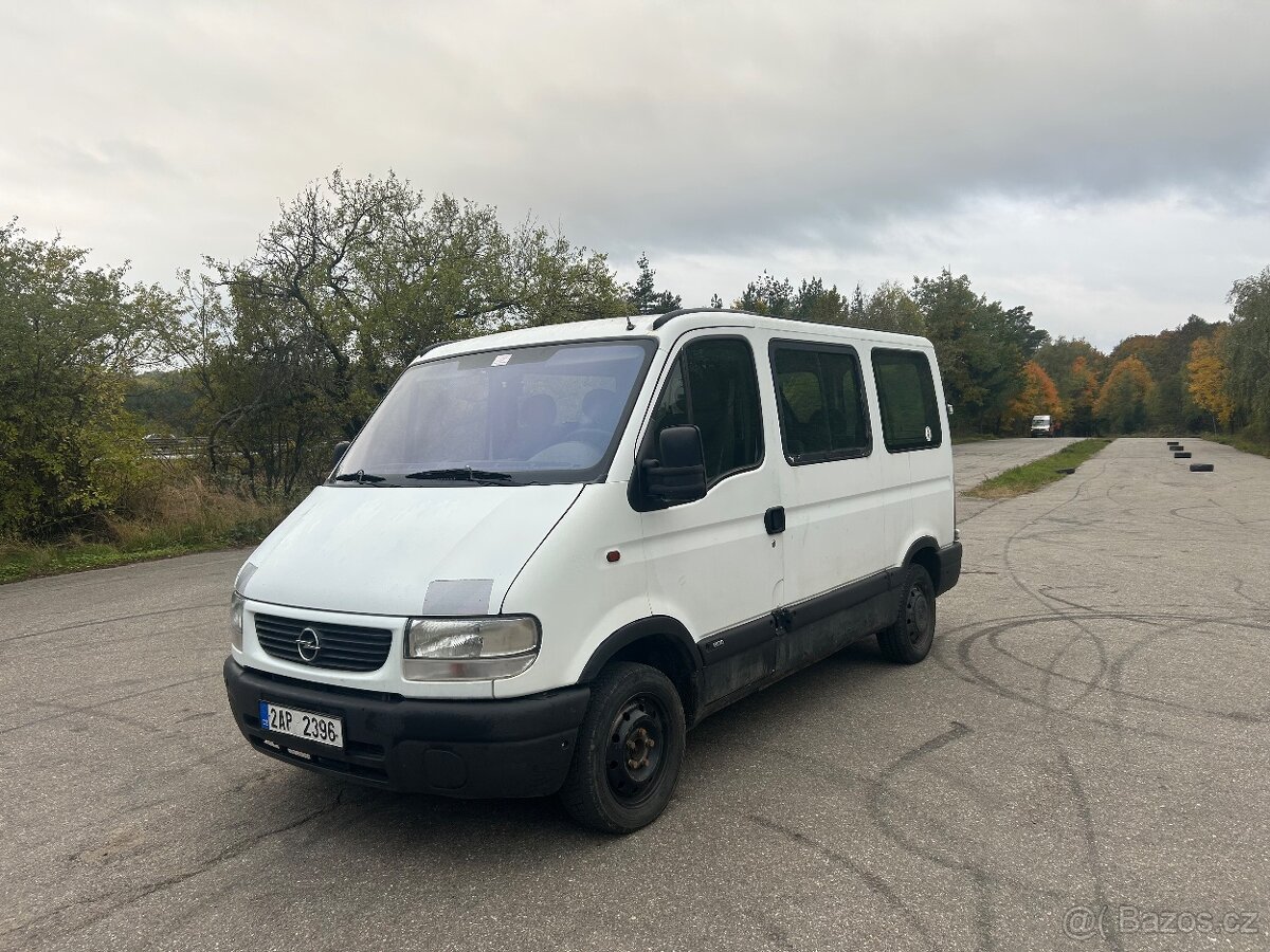 Opel Mováno 2.2dti 66kw r.v. 2001