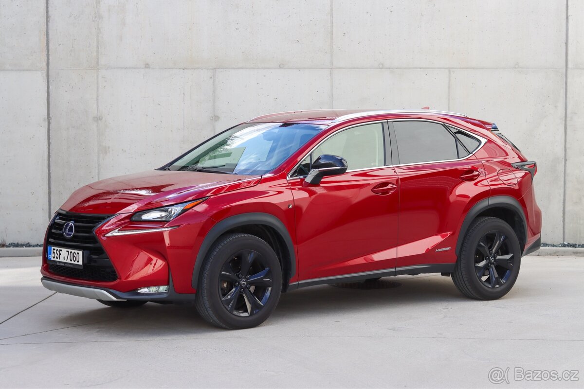 Lexus NX 300h, Black Package, DPH