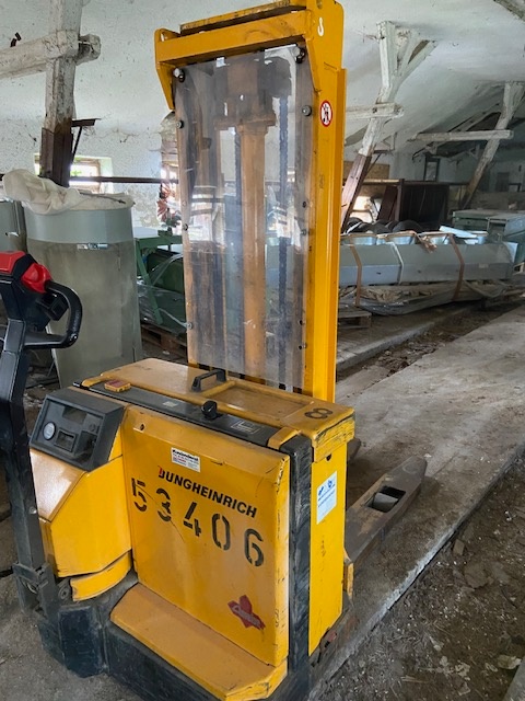 Vysokozdvižný paletový vozík Jungheinrich