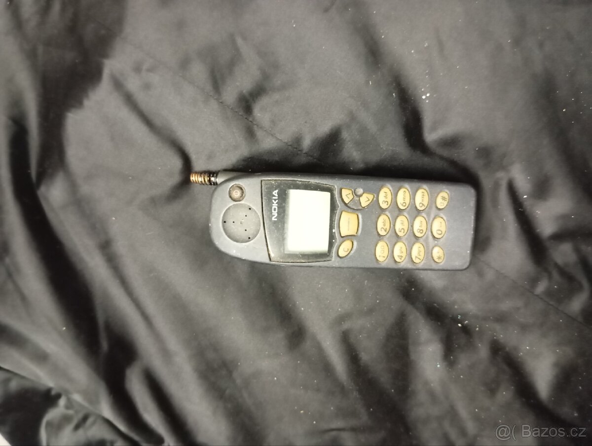 Nokia 5110.