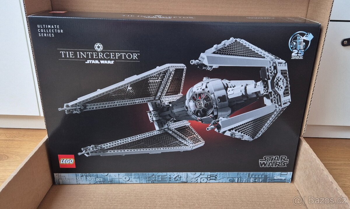 Lego Stíhačka TIE Interceptor 75382