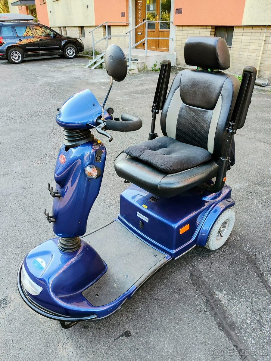 Prodám tříkolový elektrický skútr pro seniory – Excel Etnice