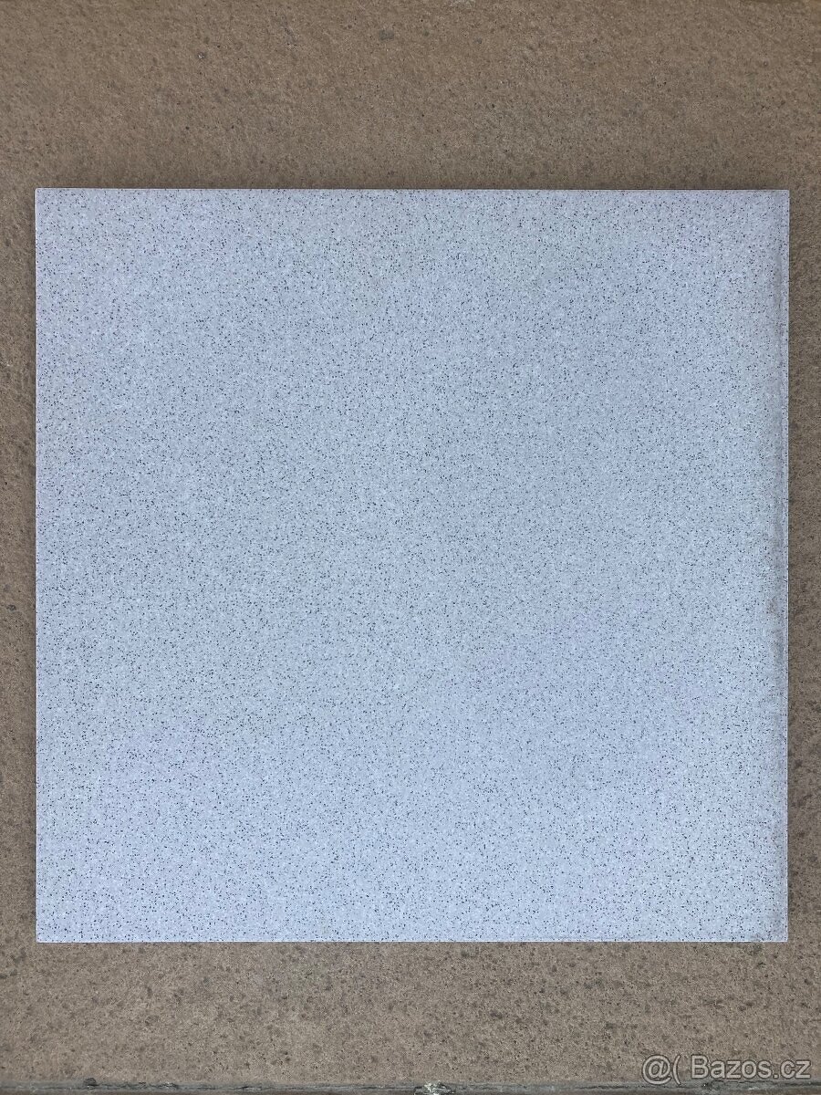 Dlažba keramika 40x40x1,2 cm