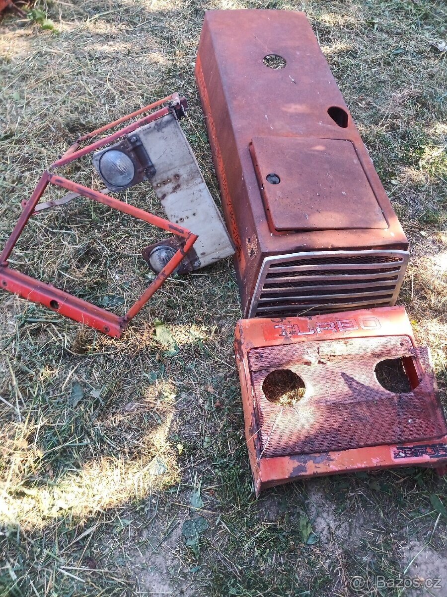 Kapotáž Zetor Crystal 10011