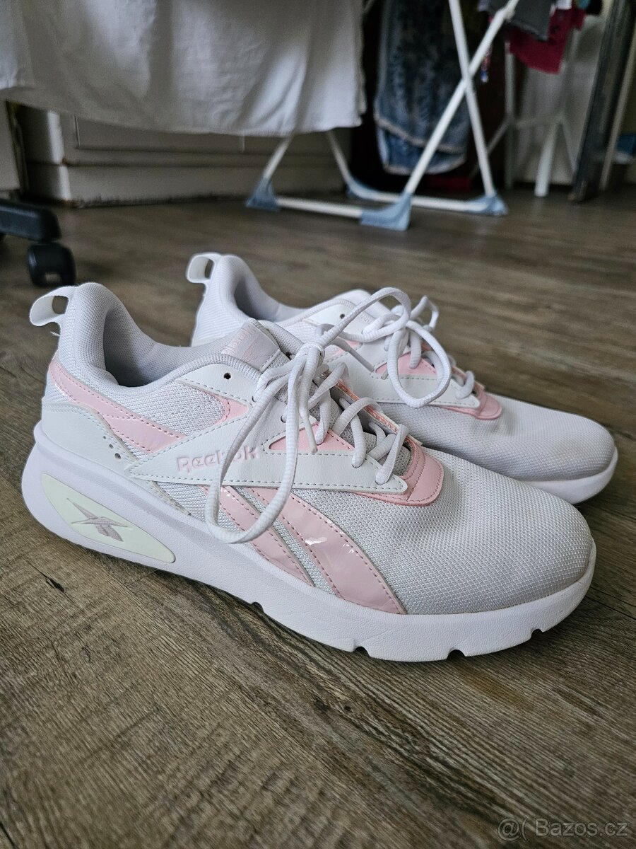 Dámské Reebok vel.40, 26 cm