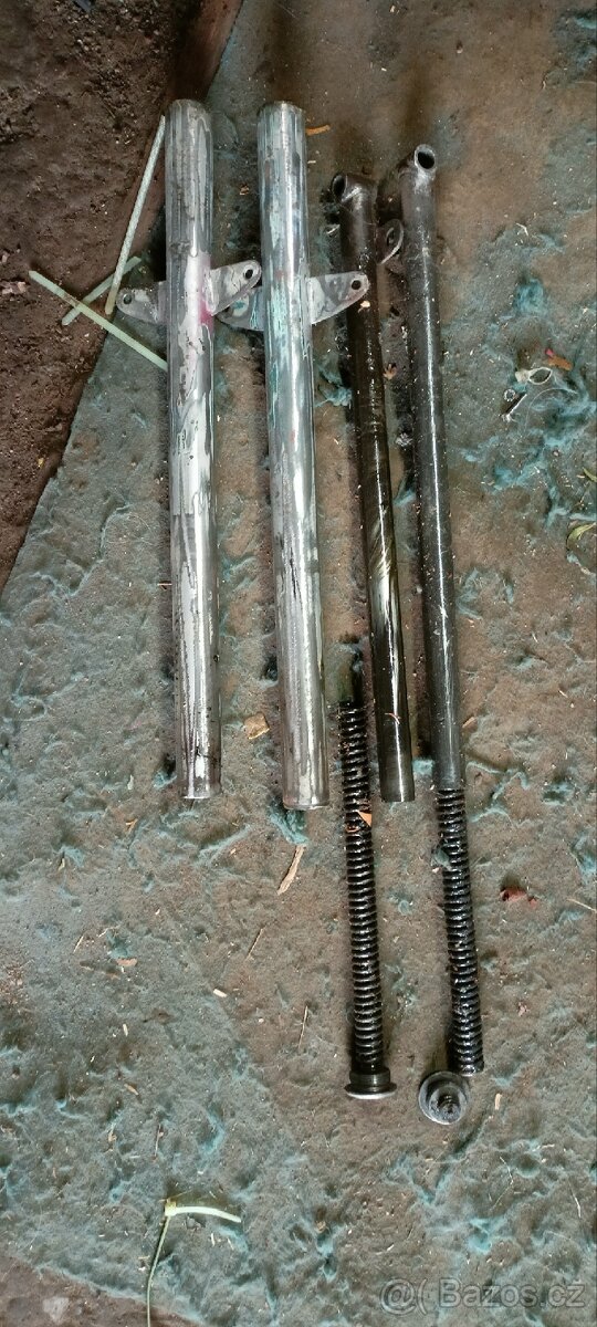 vidlice Jawa pionýr