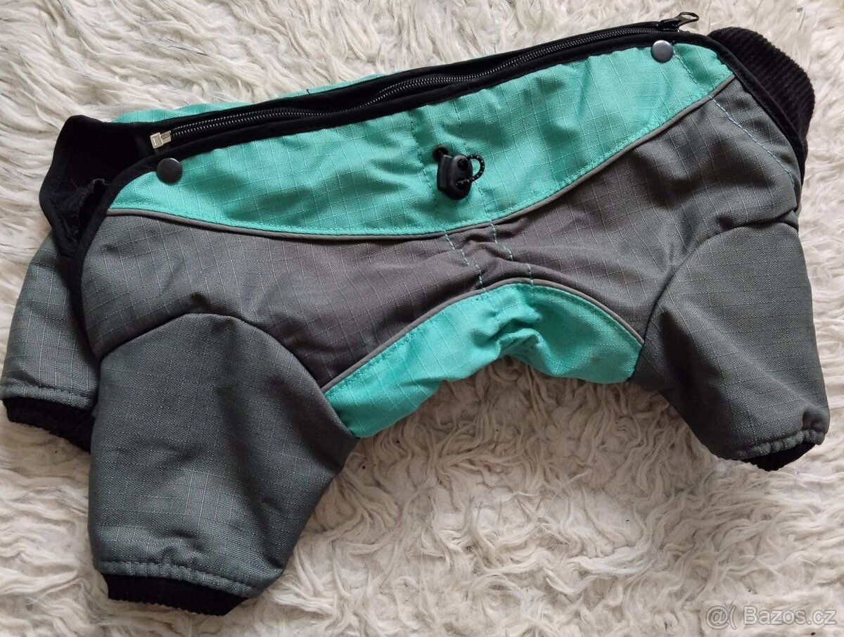 Zimní nepromokavý overal pro psa