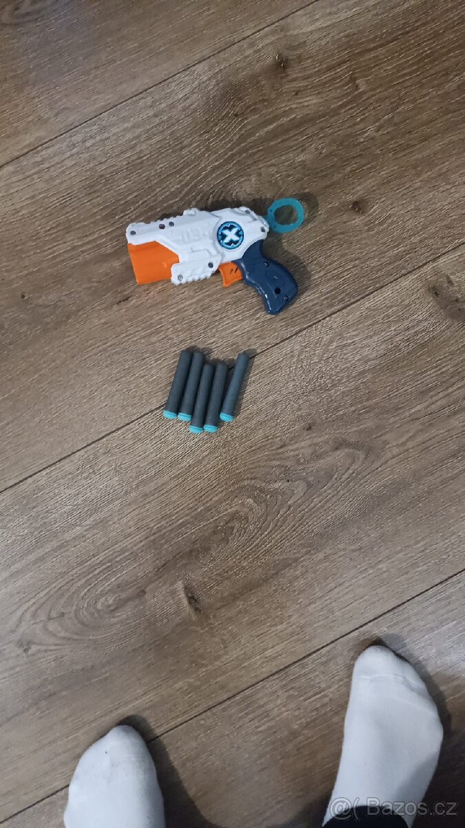Prodám Nerf pistoli +náboje