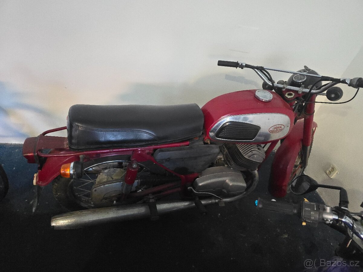 Prodám Jawa 633 r.v. 1971
