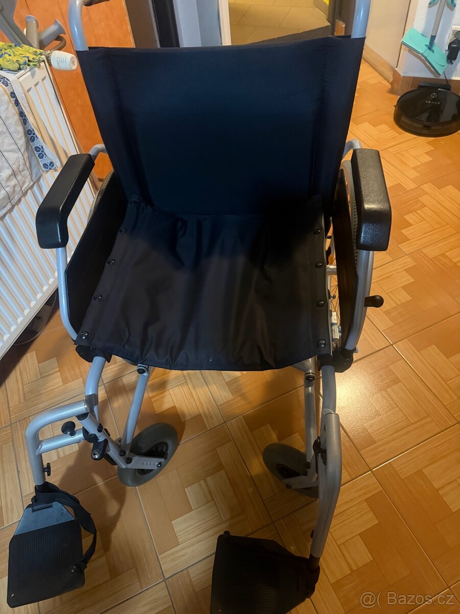 Prodám invalidní vozík