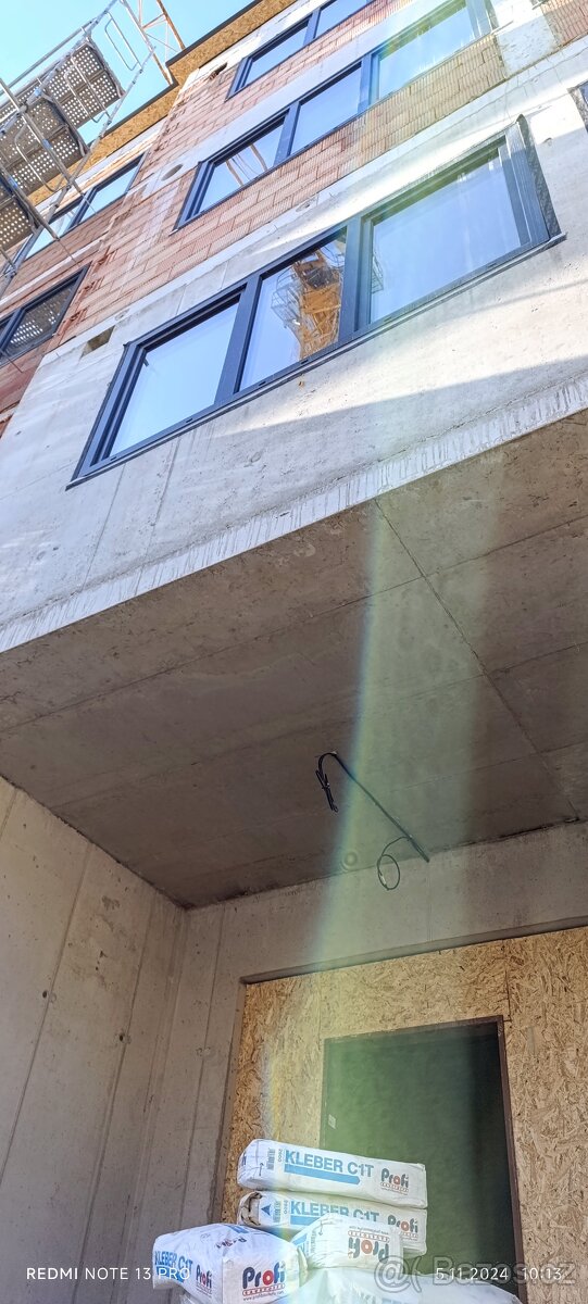 Obsazeno Elektrikáře,kabeláž, stavba v Brně.Týdenní výplaty