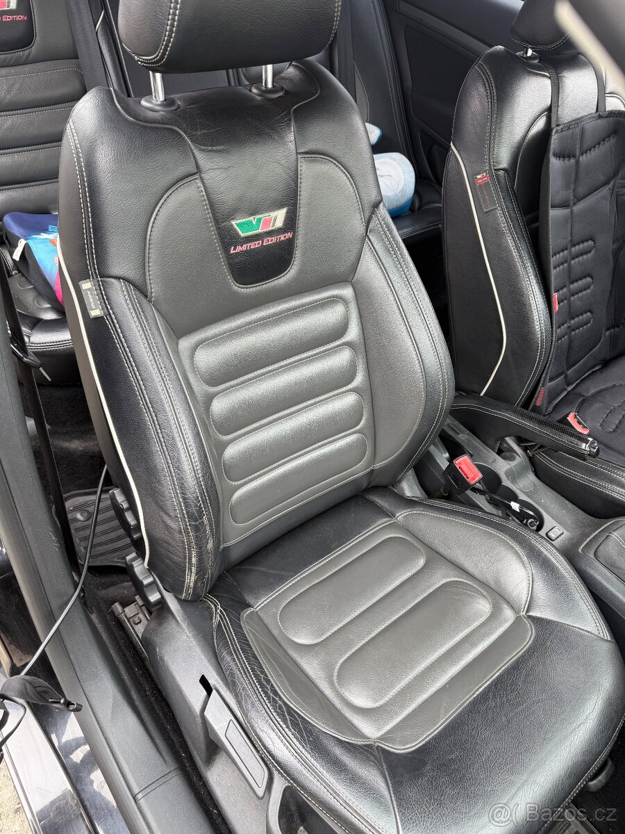 Octavia 2rs sedačky limited edition