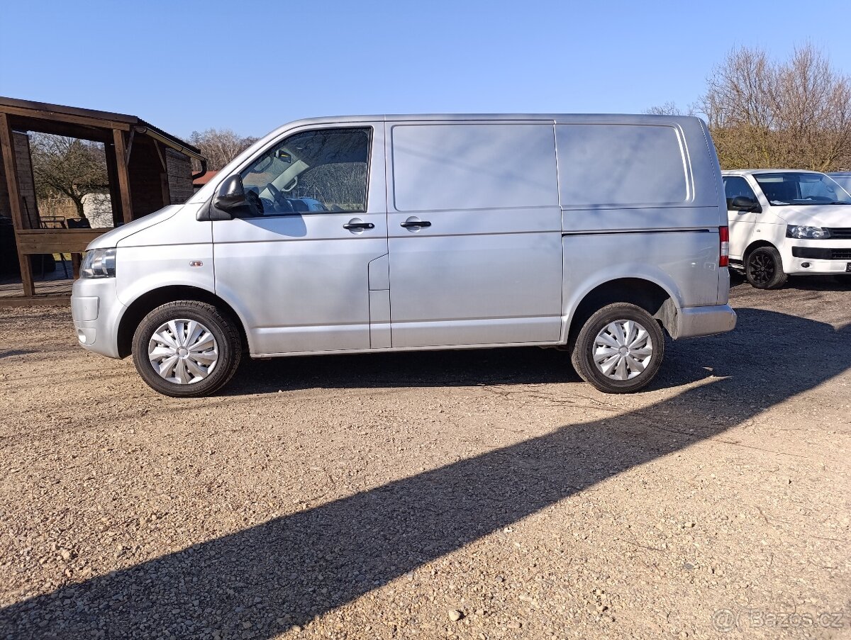 Volkswagen Transporter 2.0 TDi 103kw 2x b.dveře DPH