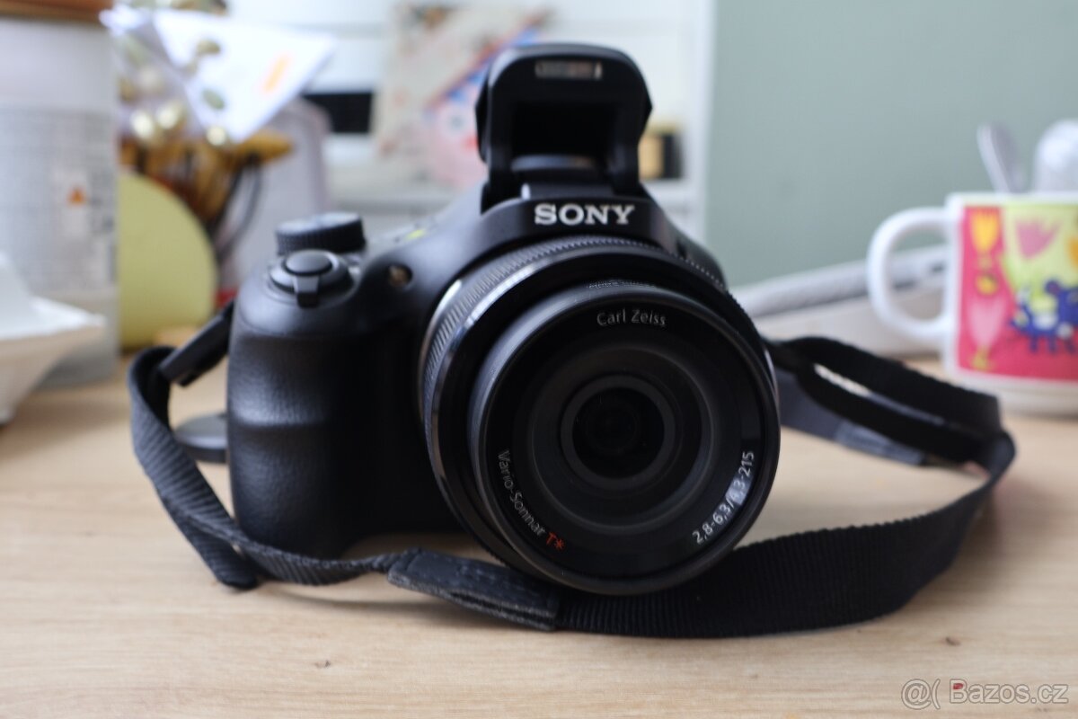 Sony Cyber Shot DSC-HX300