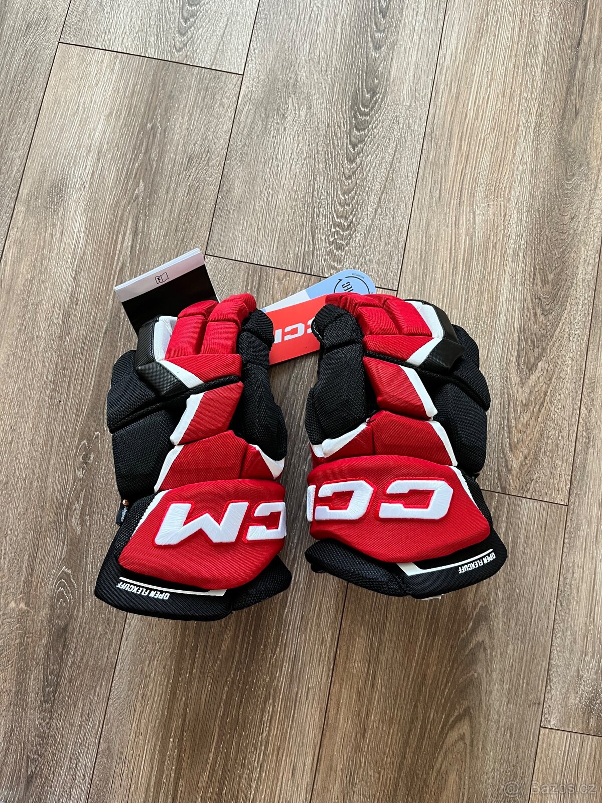 Hokejové Rukavice CCM Jetspeed FT6 Pro - black/red