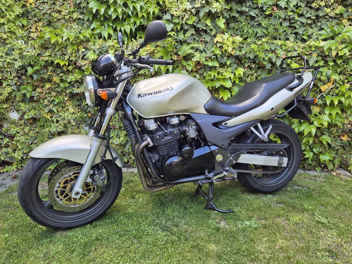 Kawasaki ZR-7