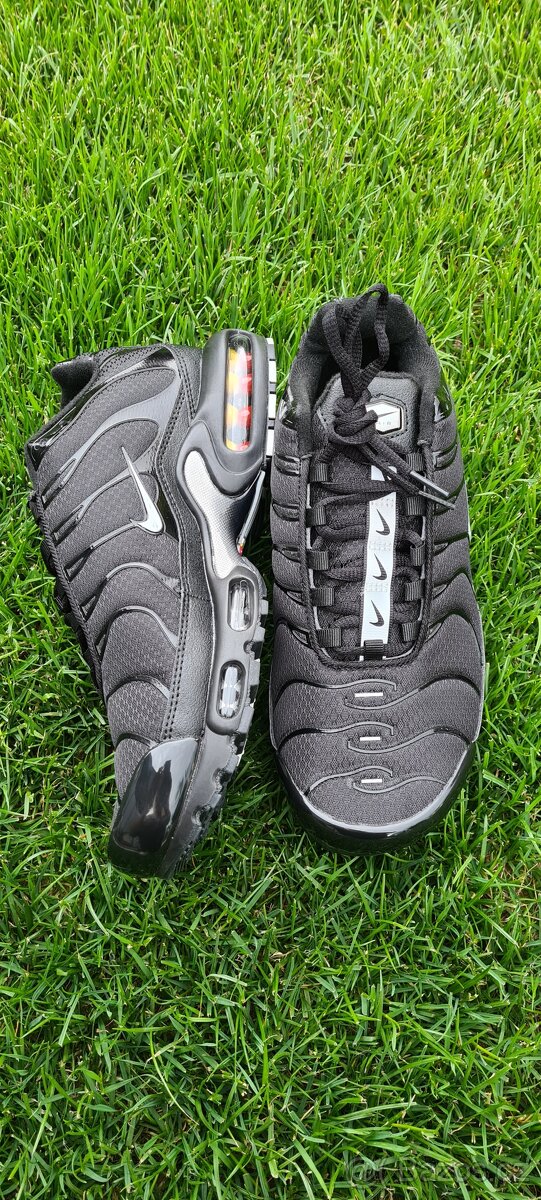 Nove tenisky Nike
