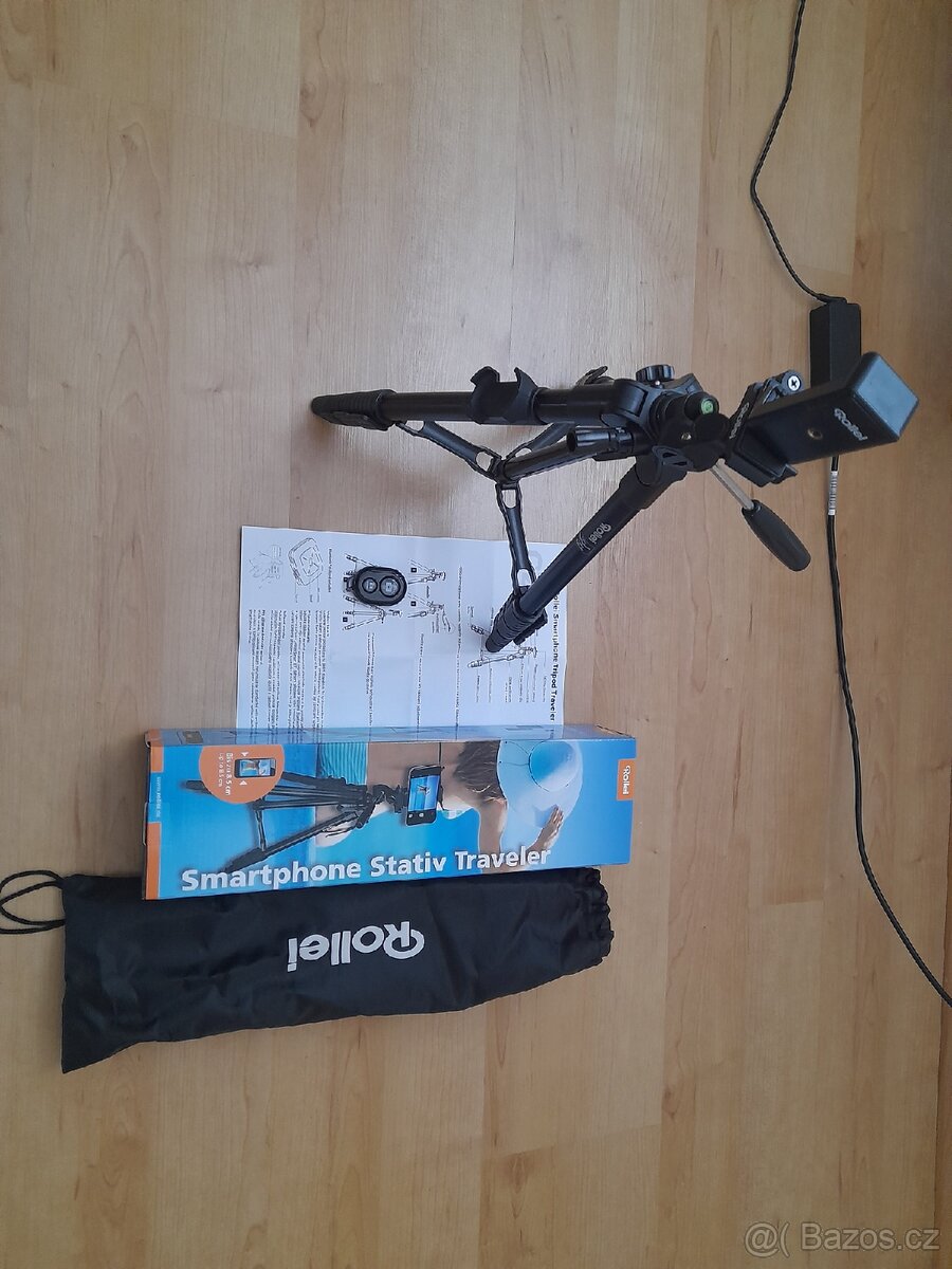 Rollei stativ pro telefony a fotoaparáty