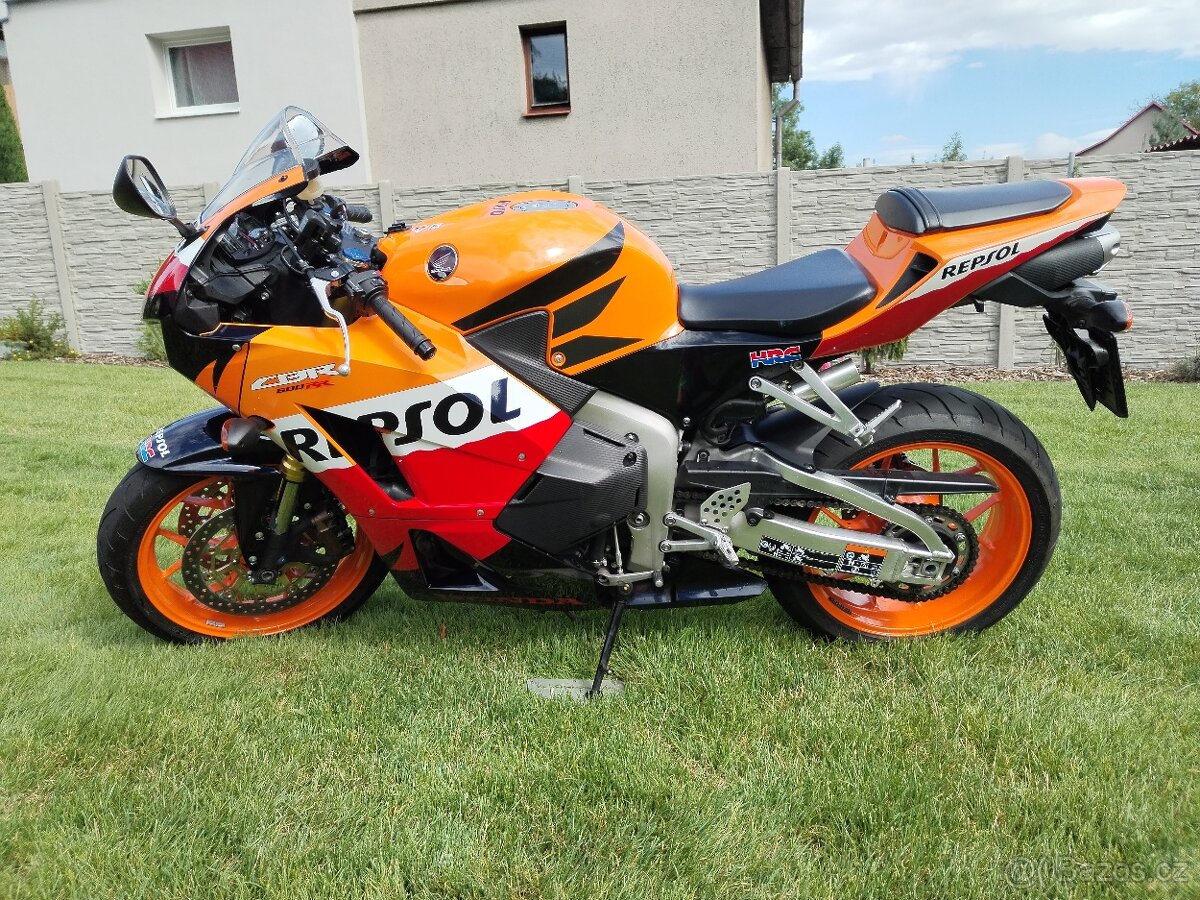 Honda cbr 600 repsol