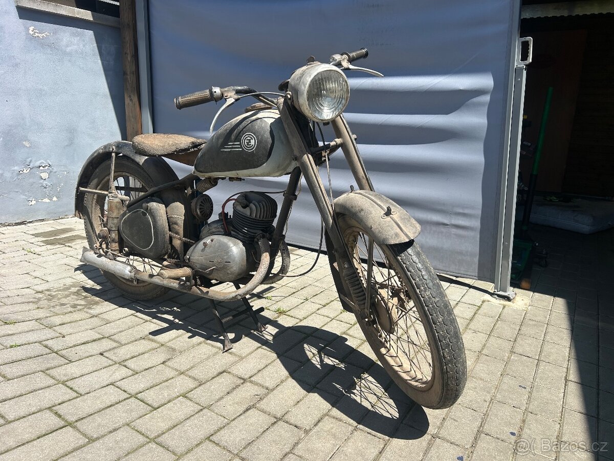 ČZ 125C 150C