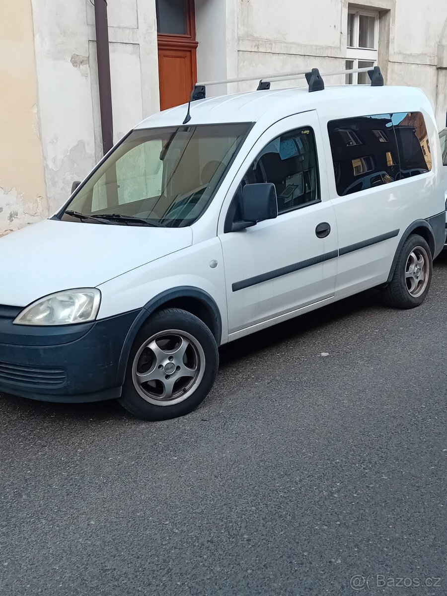 Combo 1.3 Cdti