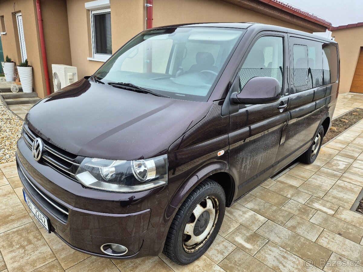 VOLKSWAGEN MULTIVAN LIFE 2.0TDI, R.V. 2013