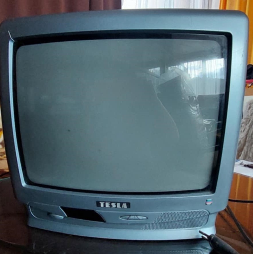 Malá televize zn. TESLA