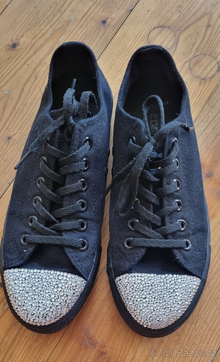 Dámské černé tenisky CONVERSE ALL STAR