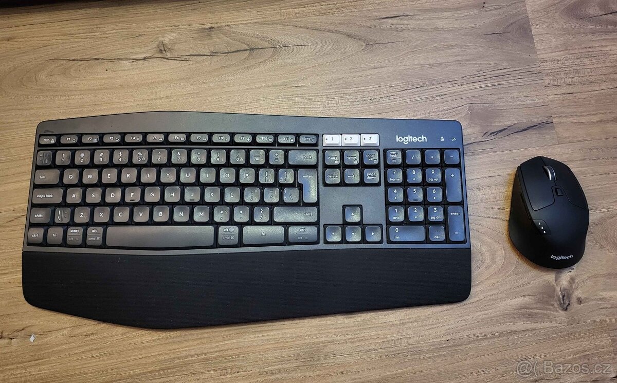 Klavesnice + Myš Logitech MK850 performance - CZ - TOP STAV