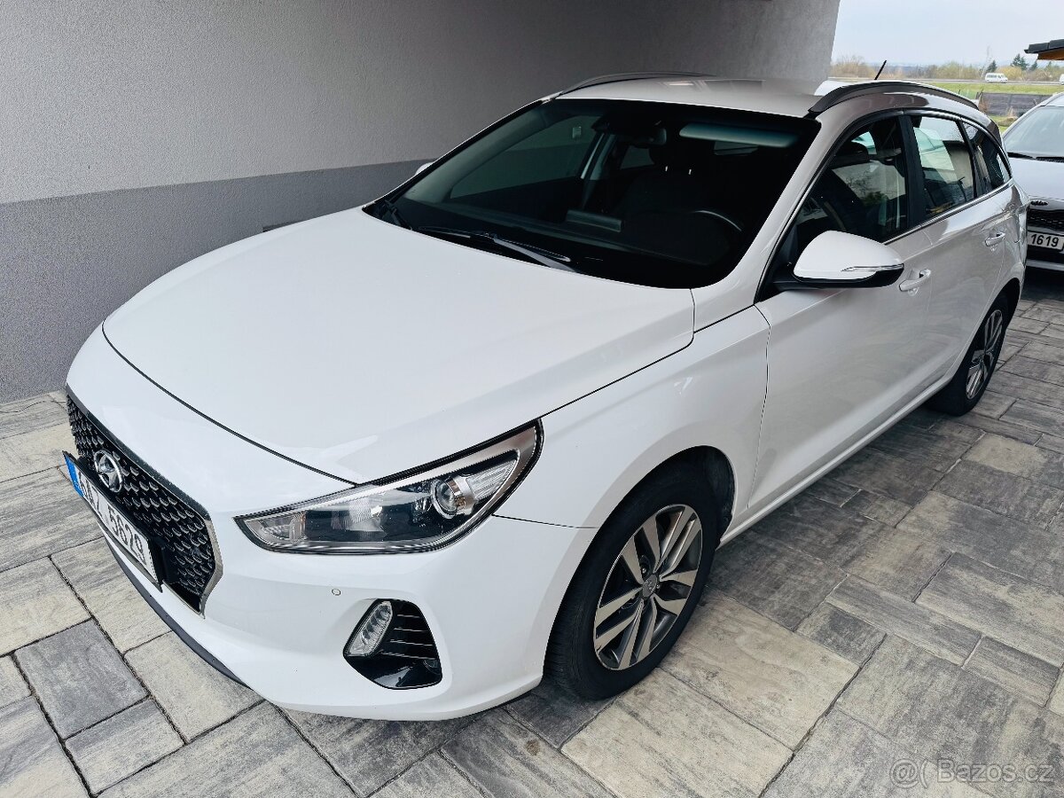 Hundai i30 kombi 1.0 TGDI (88KW) Style-1.MAJITEL ČR