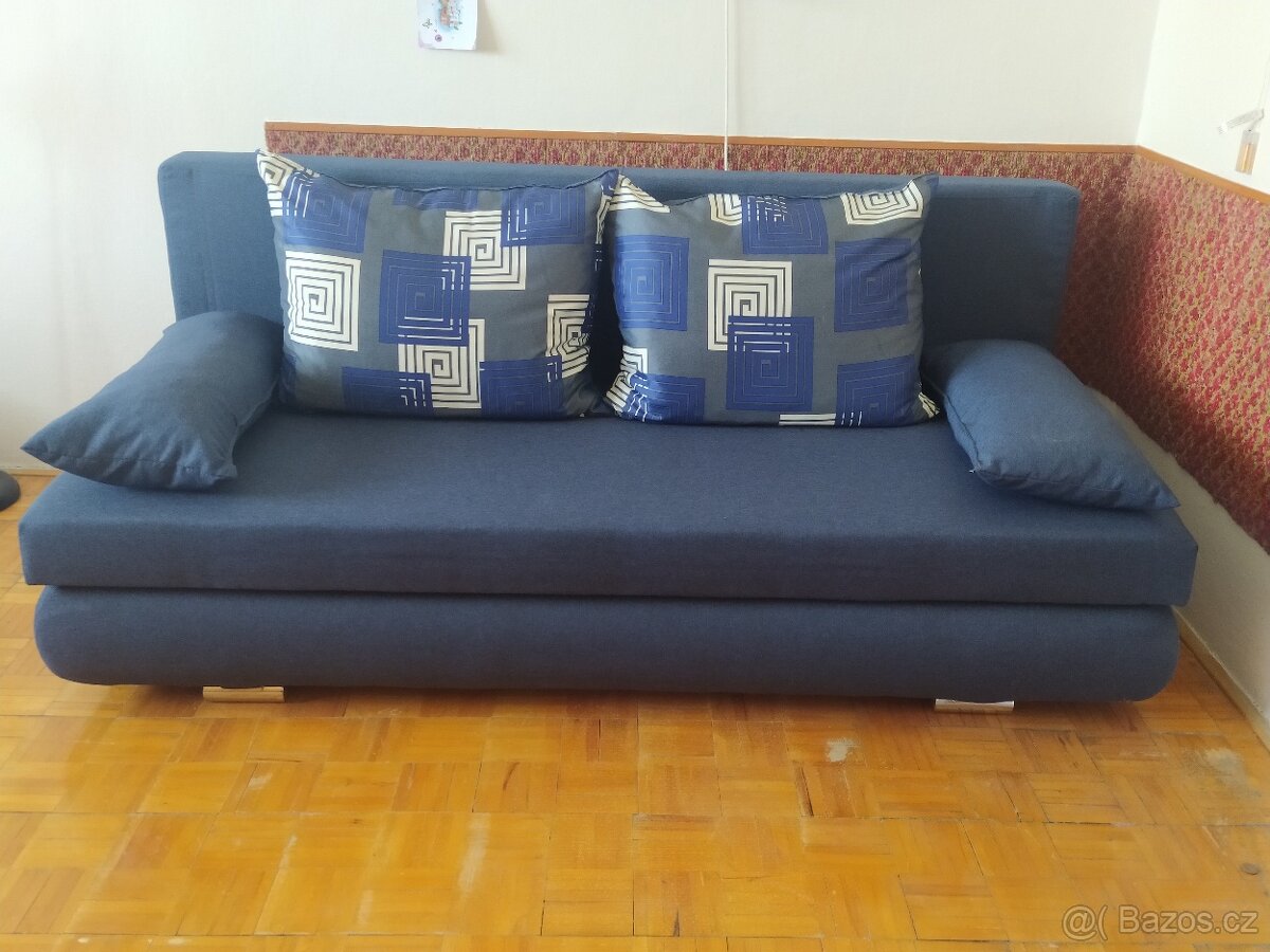 Rozkládací pohovka