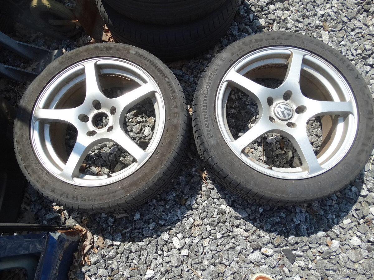 ALU KOLA VW 7Jx17 5x100 ET47 + LÉTO 80% 225/45/17 CONTINENTA