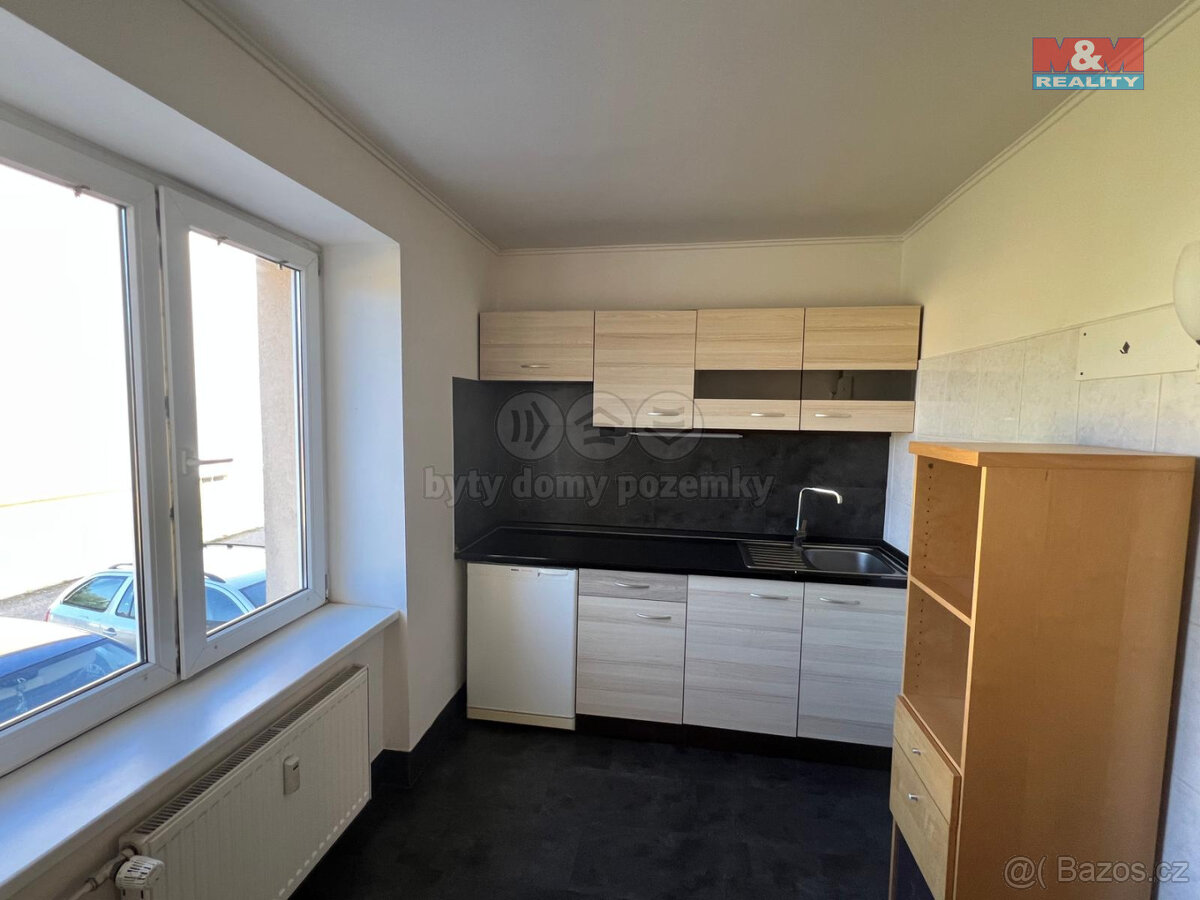 Pronájem bytu 1+1, 27 m², Beroun, ul. S. K. Neumanna
